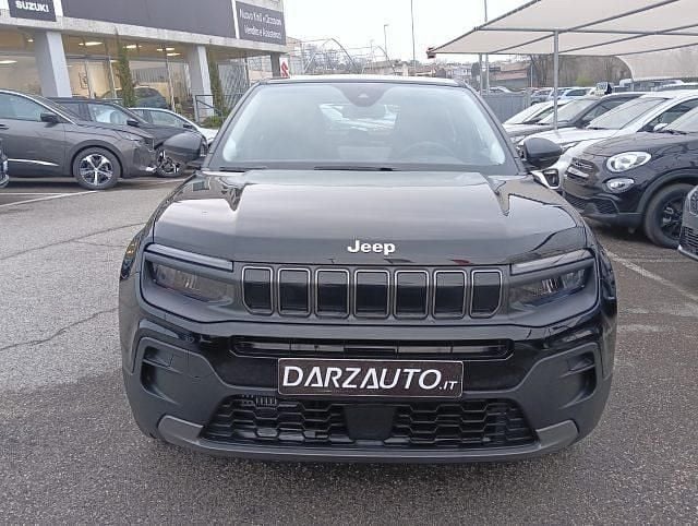 Nuova Jeep Avenger Longitude 101 CV (74 kW) 2025 Grigio graffite metallizzato SUV