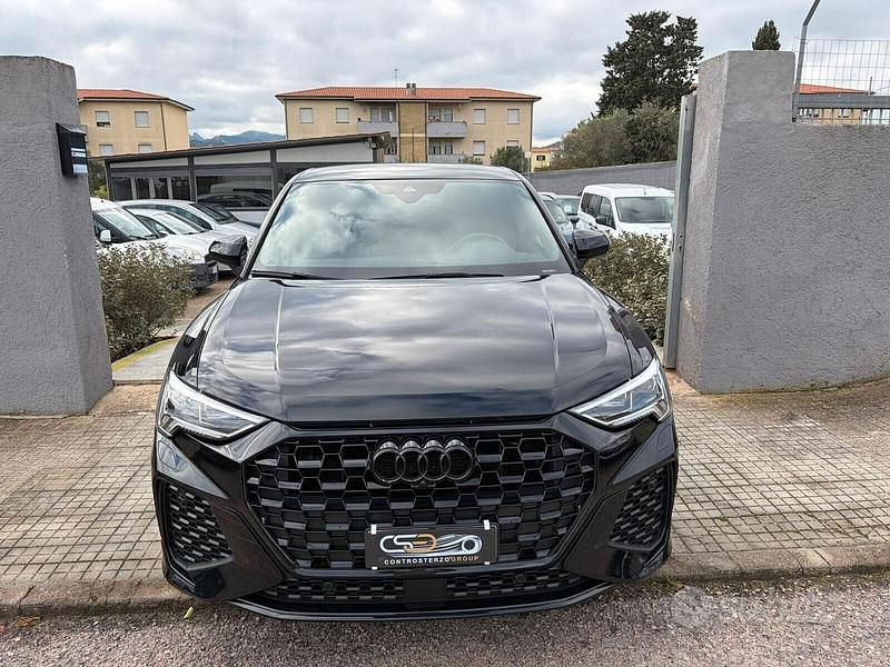 Nero Usata 2020 Audi RS Q3 SUV | 39.500 € (Ottimo prezzo) - Immagine 1/4