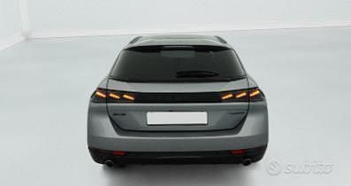 Usata Peugeot 508 SW Allure 225 CV (165 kW) 2024 Verde Station wagon