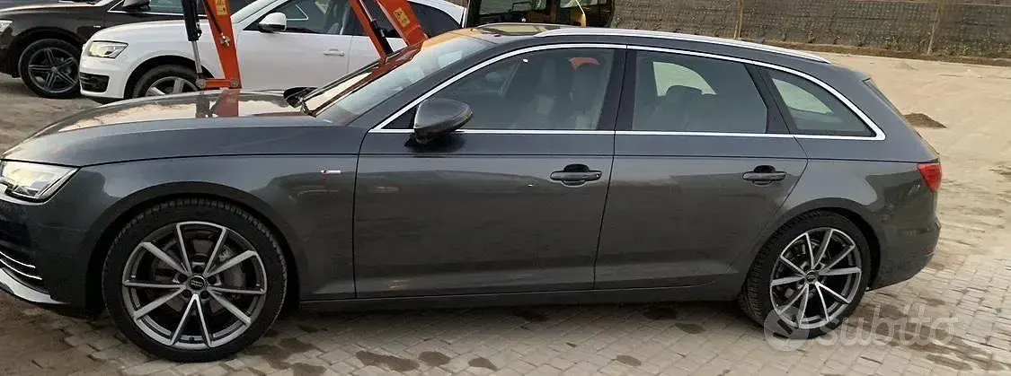 Usata Audi A4 190 CV (139 kW) 2015 Grigio Station wagon
