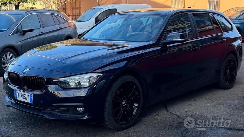 Usata BMW 318 Advantage 150 CV (110 kW) 2016 Blu Station wagon