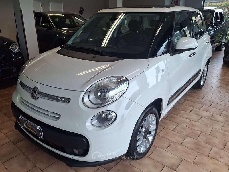 Usata Fiat 500L Lounge 95 CV (69 kW) 2016 Bianco Monovolume