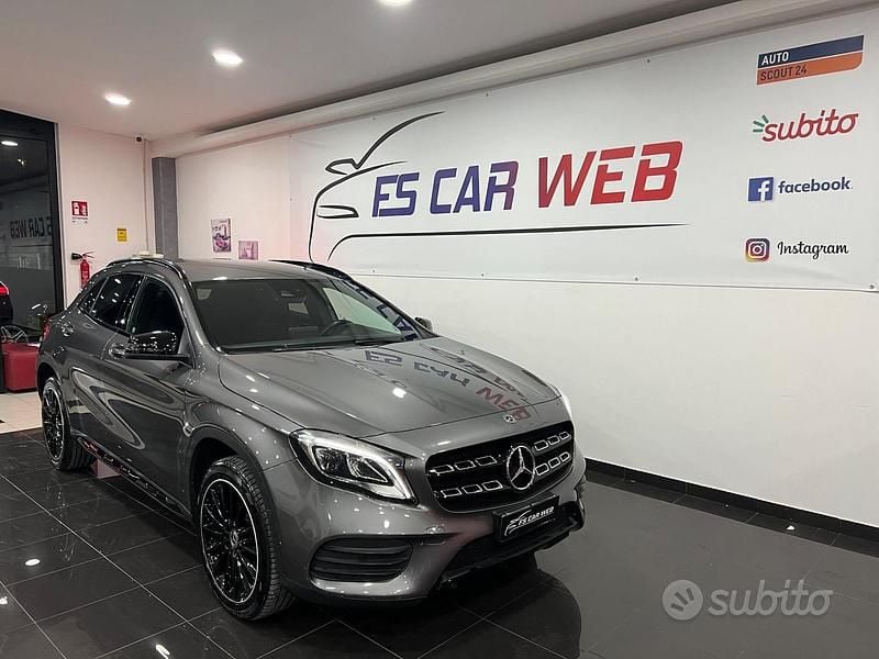 Usata Mercedes GLA200 Premium 136 CV (100 kW) 2019 Grigio SUV