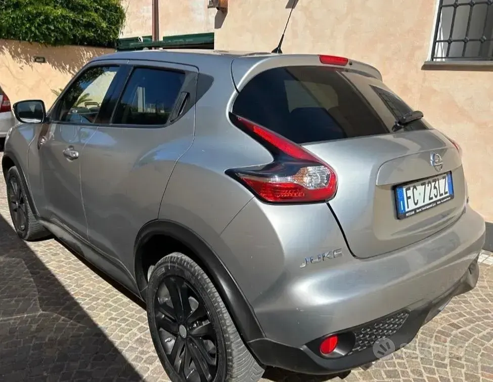 Usata Nissan Juke Acenta 110 CV (80 kW) 2016 Grigio SUV