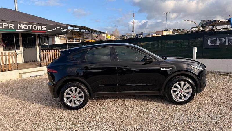 Usata Jaguar E-Pace R-Dynamic 150 CV (110 kW) 2019 Nero SUV