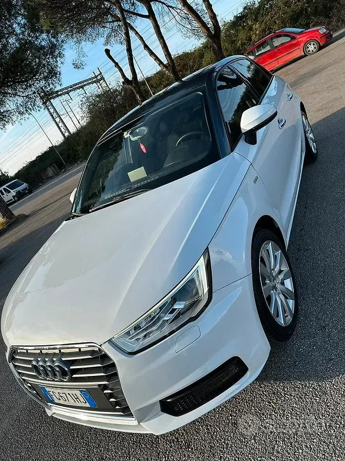Usata Audi A1 Ambiente 90 CV (66 kW) 2016 Bianco Utilitaria