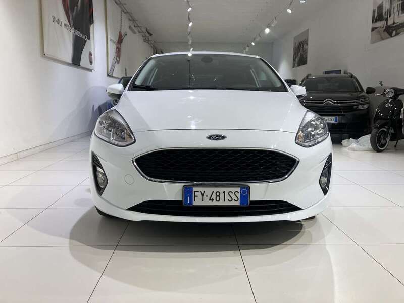 Usata Ford Fiesta Trend 86 CV (63 kW) 2019 Bianco Utilitaria