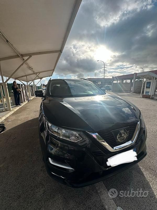 Usata Nissan Qashqai 110 CV (80 kW) 2018 Nero SUV