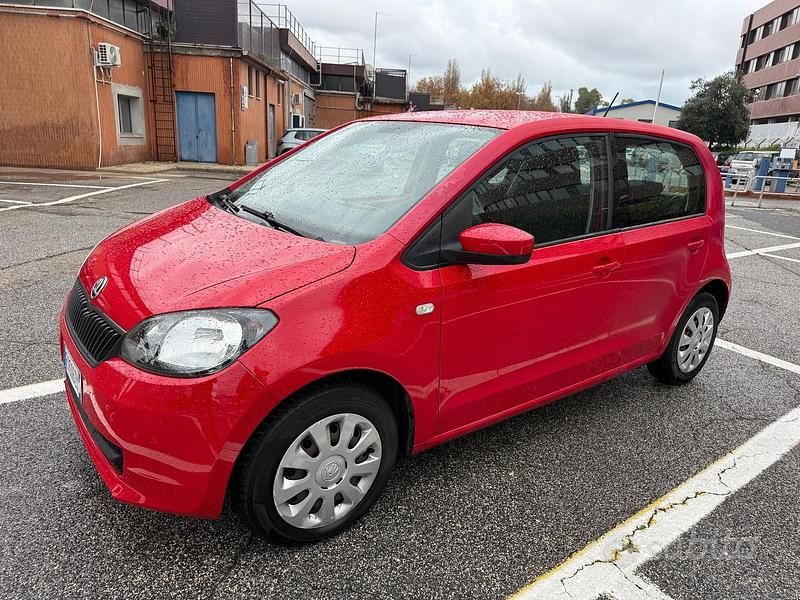 Rosso Usata 2015 Skoda Citigo Utilitaria | 5900 € (Buon prezzo) - Immagine 1/4