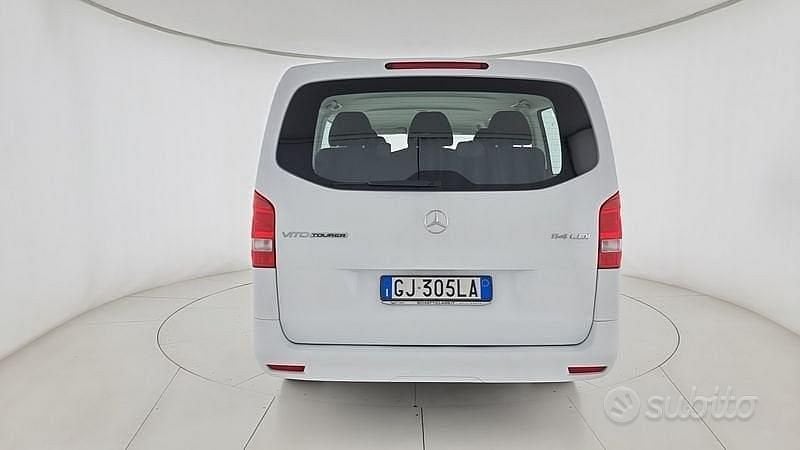 Usata Mercedes Vito 136 CV (100 kW) 2022 Bianco Furgone