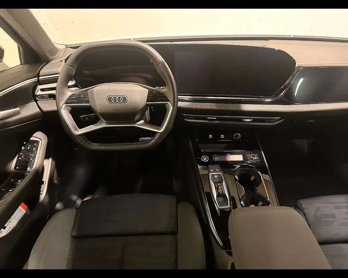 Usata Audi A5 S-Line 204 CV (150 kW) 2025 Bianco ghiacciaio metallizzato Station wagon