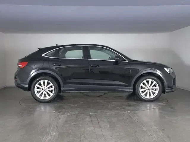 Usata Audi Q3 Sportback Business Plus 150 CV (110 kW) 2021 Nero SUV