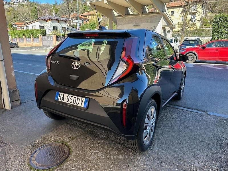 Nuova Toyota Aygo X Active 72 CV (52 kW) 2026 SUV