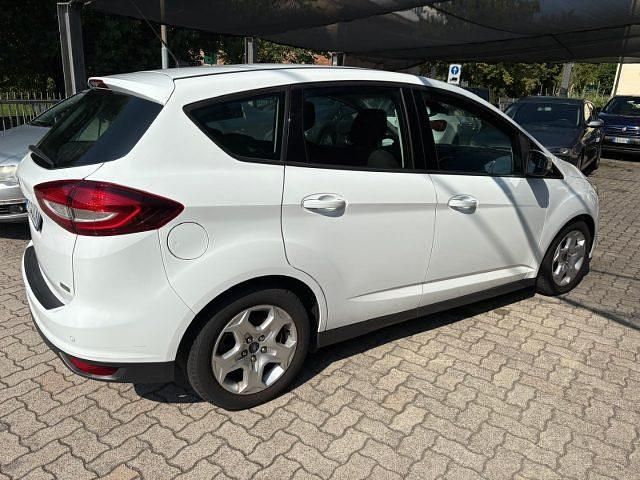 Usata Ford C-MAX 100 CV (73 kW) 2017 Bianco Monovolume