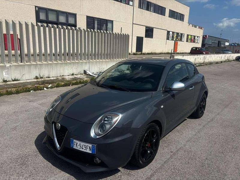 Usata Alfa Romeo MiTo 77 CV (56 kW) 2017 Grigio Utilitaria