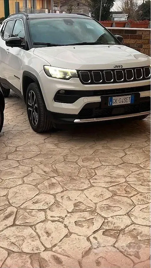 Usata Jeep Compass Limited 131 CV (96 kW) 2022 Bianco SUV