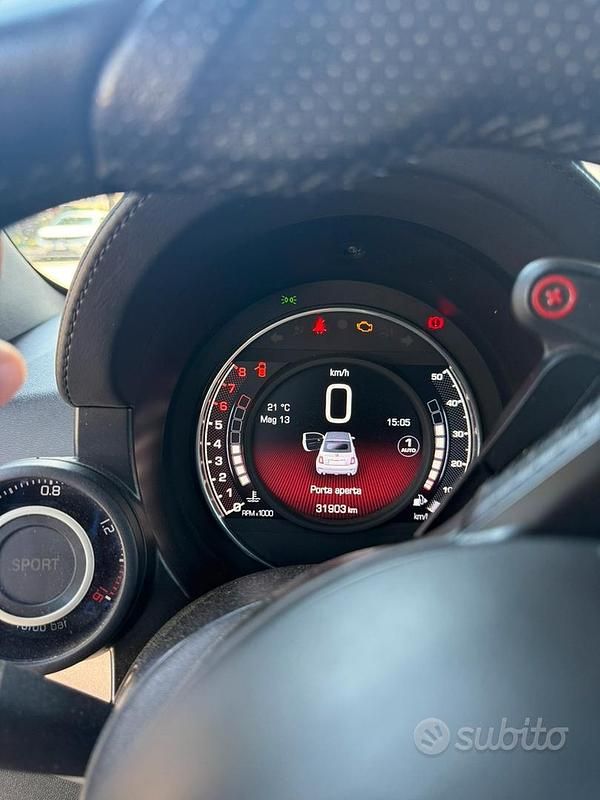 Usata Abarth 595C Turismo 165 CV (121 kW) 2021 Grigio Cabrio