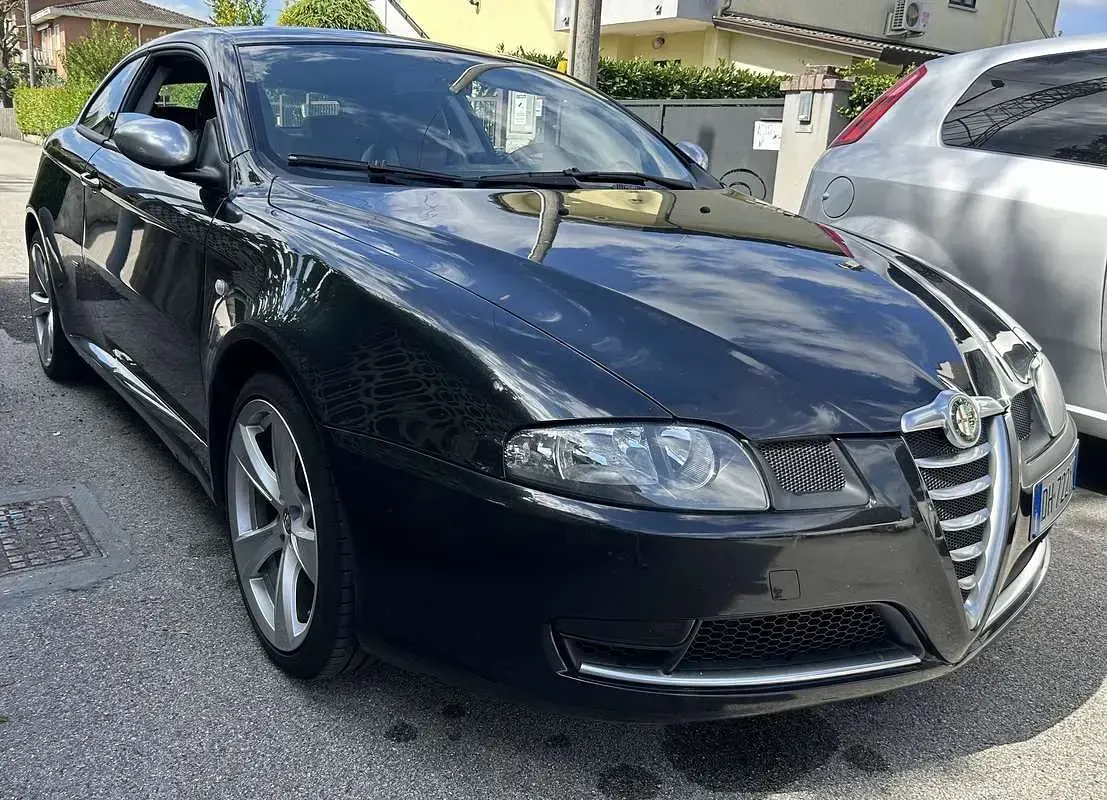 Usata Alfa Romeo GT 150 CV (110 kW) 2007 Coupé