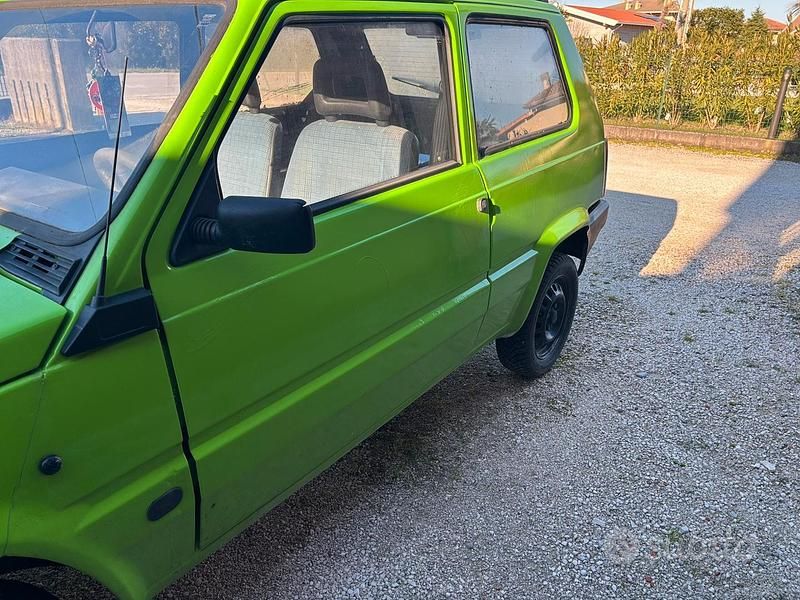 Usata Fiat Panda Young 54 CV (39 kW) 2003 Verde Utilitaria