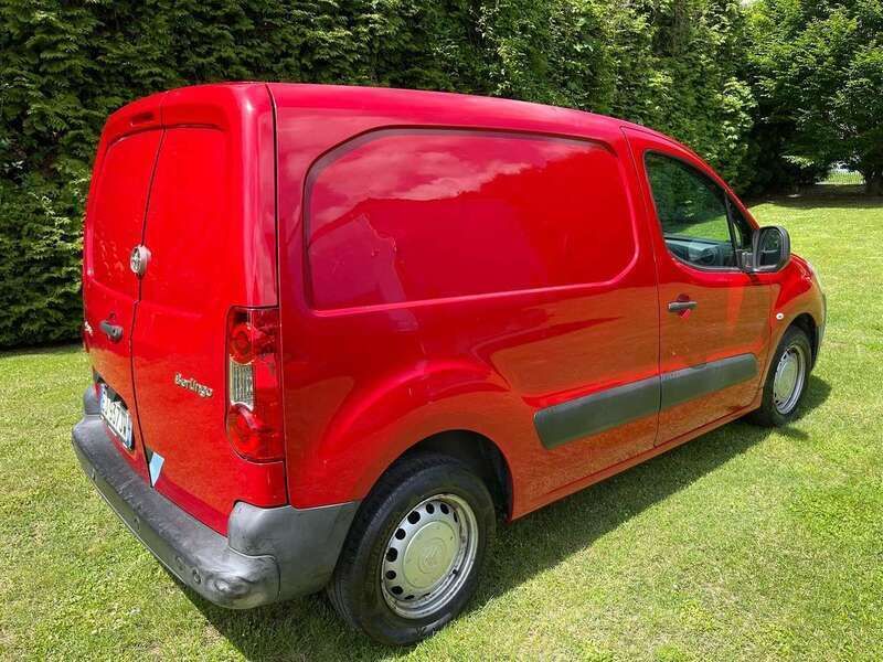 Usata Citroën Berlingo 98 CV (72 kW) 2011 Rosso Monovolume