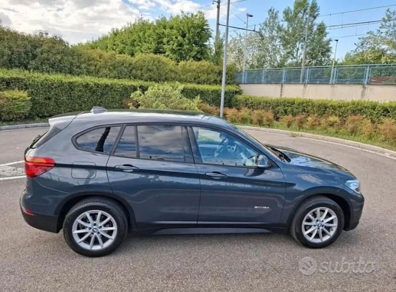 Usata BMW X1 Comfort Edition 150 CV (110 kW) 2016 Blu/azzurro SUV