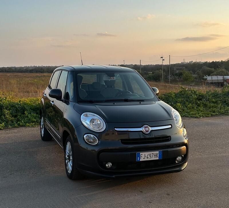 Usata Fiat 500L Living 95 CV (69 kW) 2017 Grigio Monovolume