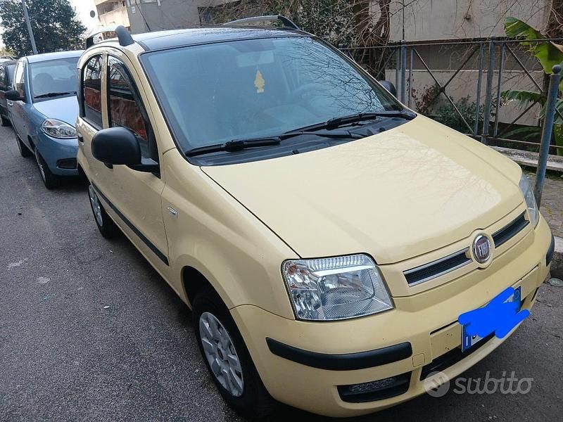 Usata Fiat Panda 77 CV (56 kW) 2010 Giallo Utilitaria