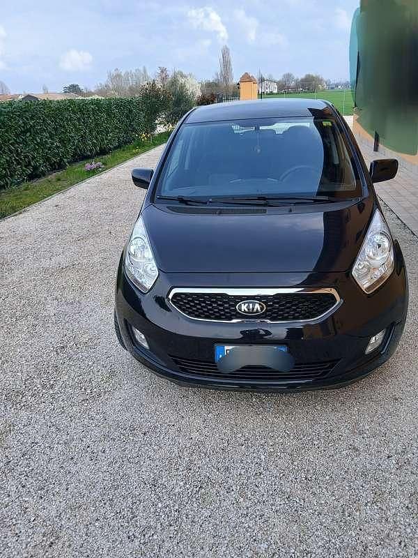 Usata Kia Venga Active 77 CV (56 kW) 2014 Utilitaria