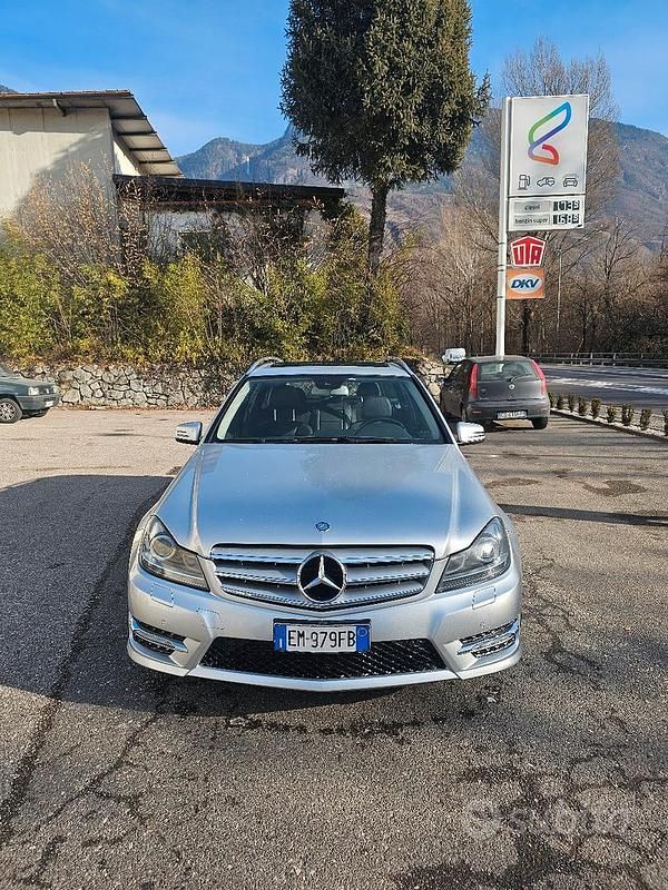 Usata Mercedes C300 231 CV (169 kW) 2012 Station wagon