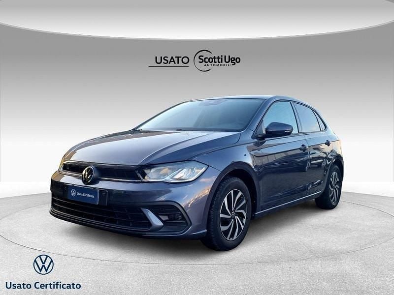 Blu Usata 2023 VW Polo Life Tre volumi | 15.900 € (Buon prezzo) - Immagine 1/4