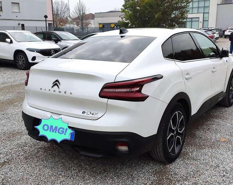 Usata Citroën e-C4 Shine 56 kW (77 CV) 2023 Bianco Berlina