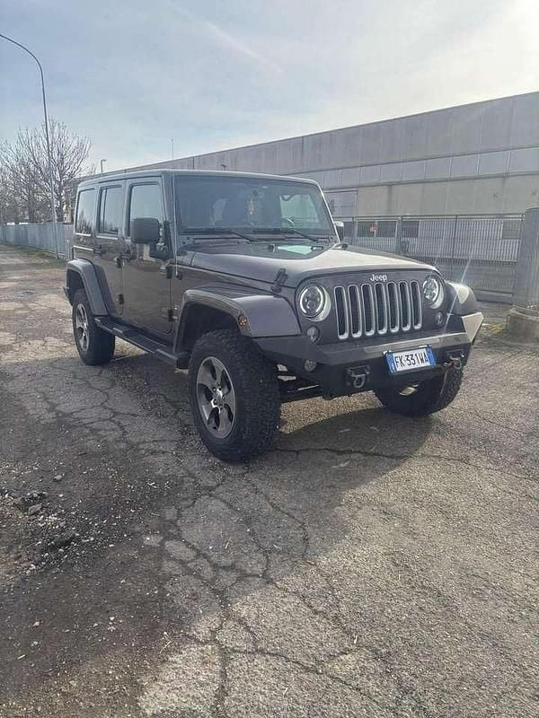 Grigio Usata 2017 Jeep Wrangler Sahara SUV | 31.990 € (Ottimo prezzo) - Immagine 1/4