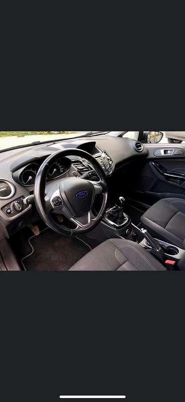 Usata Ford Fiesta Business Edition 97 CV (71 kW) 2017 Berlina