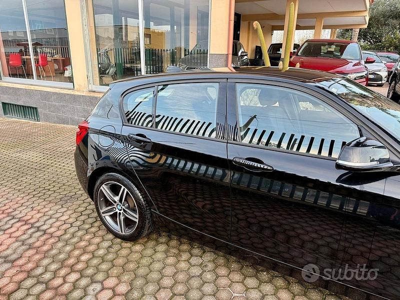 Usata BMW 118 Sport Line 150 CV (110 kW) 2016 Nero Utilitaria