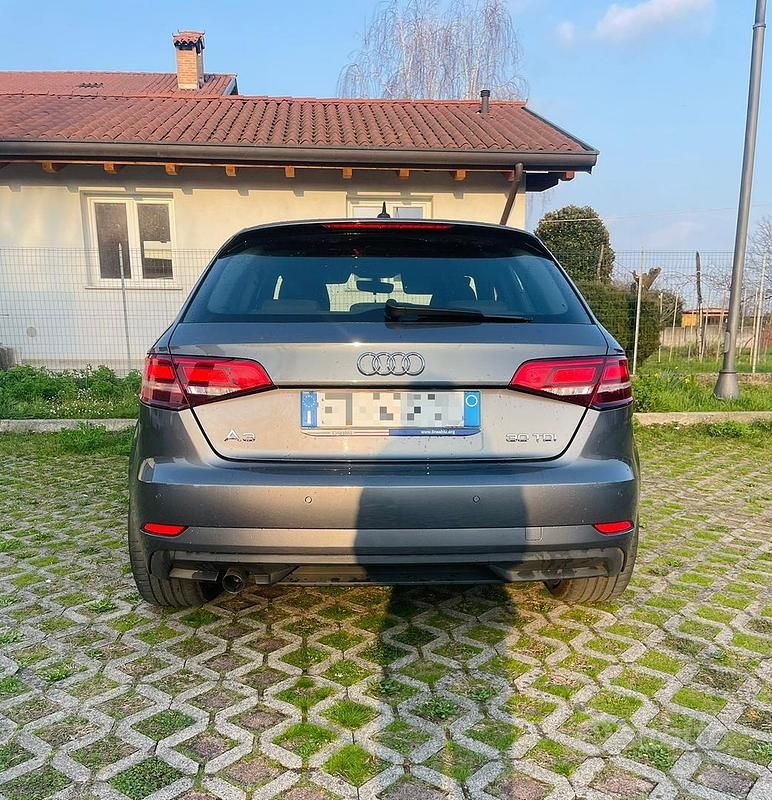 Usata Audi A3 116 CV (85 kW) 2018 Berlina