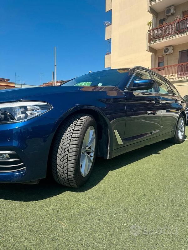 Usata BMW 520 M Sport 190 CV (139 kW) 2018 Blu Station wagon