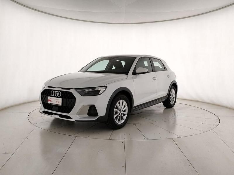 Bianco Nuova 2025 Audi A1 Business Due volumi | 29.900 € (Super prezzo) - Immagine 1/4