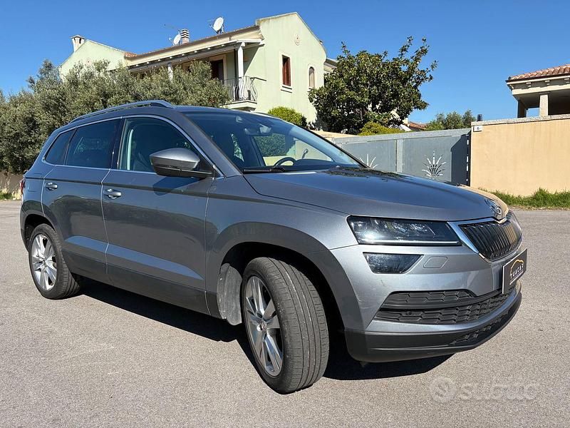 Usata Skoda Karoq Executive 150 CV (110 kW) 2018 Grigio SUV