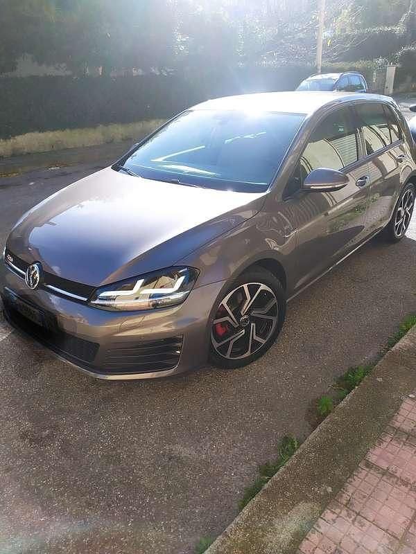 Usata VW Golf VII 110 CV (80 kW) 2015 Berlina