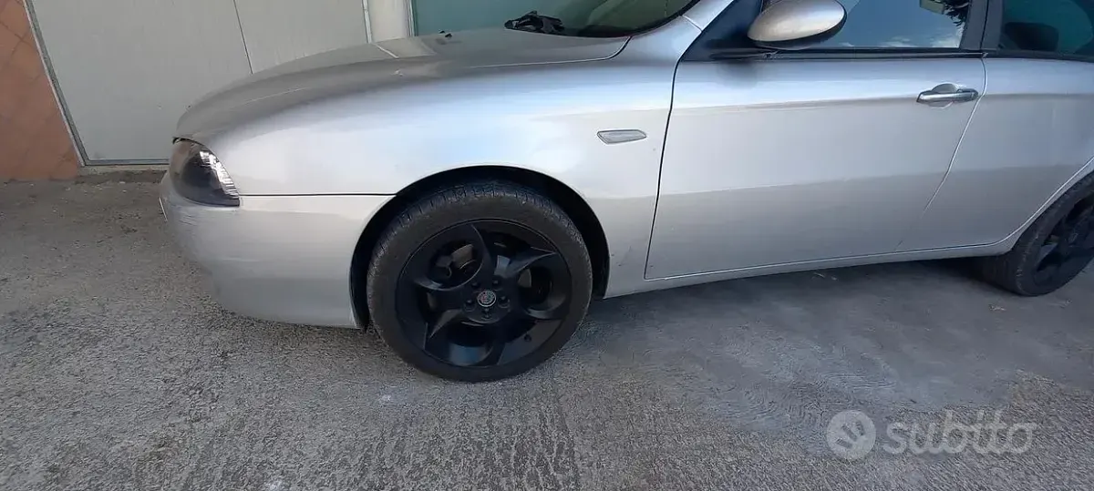 Usata Alfa Romeo 147 105 CV (77 kW) 2010 Utilitaria