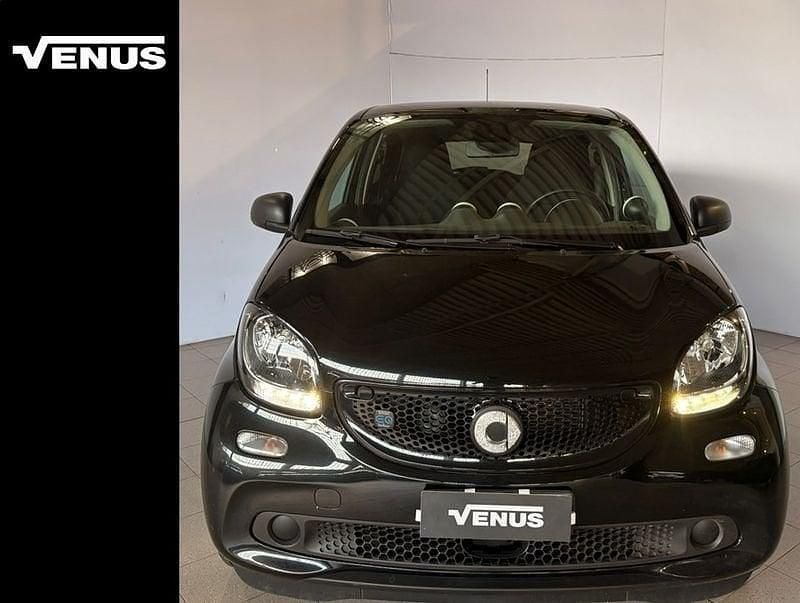 Nero Usata 2019 Smart ForFour Electric Drive Due volumi | 10.500 € (Buon prezzo) - Immagine 1/4