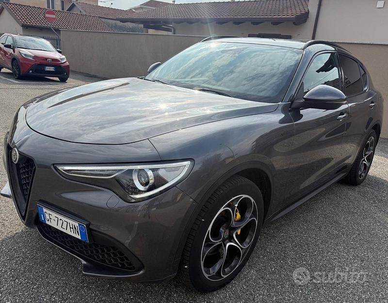 Usata Alfa Romeo Stelvio Sprint 190 CV (139 kW) 2021 Grigio SUV