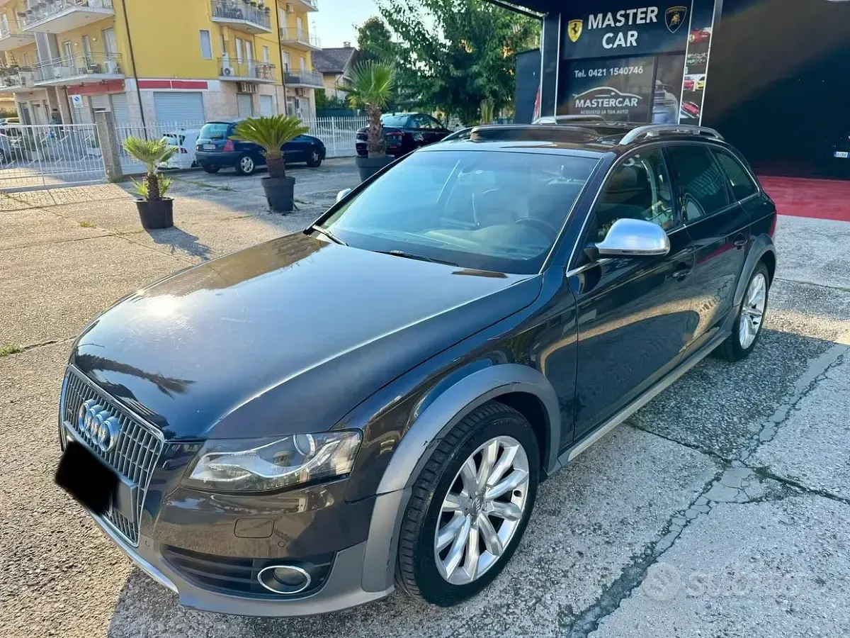 Usata Audi A4 239 CV (175 kW) 2010 Nero Station wagon