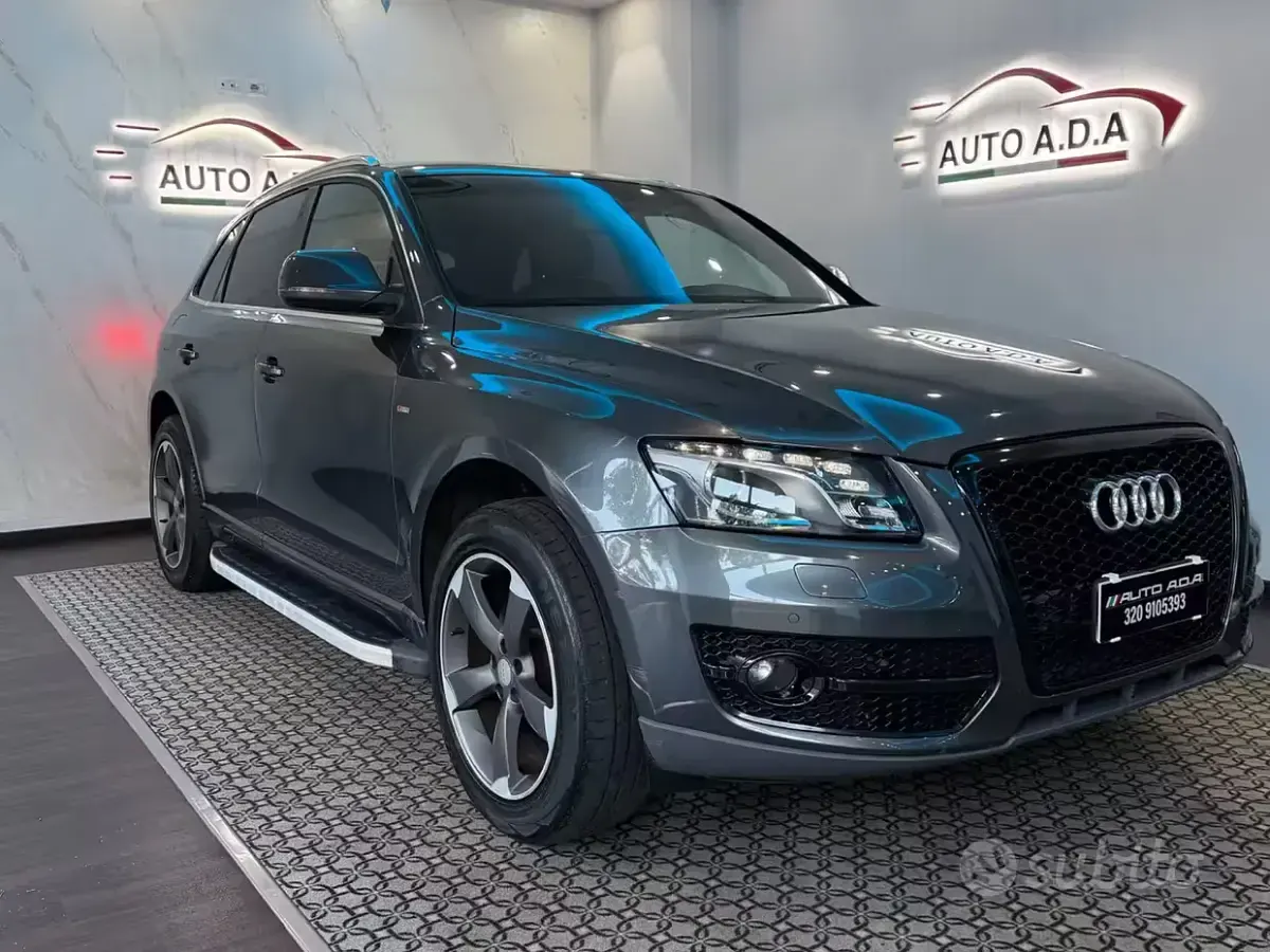 Usata Audi Q5 Advanced Plus 239 CV (175 kW) 2011 Grigio SUV
