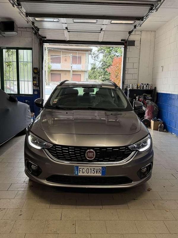 Usata Fiat Tipo Lounge 120 CV (88 kW) 2017 Other Station wagon