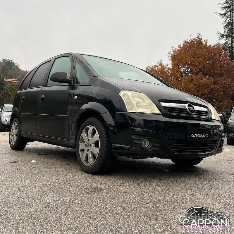 Usata Opel Meriva 74 CV (54 kW) 2007 Nero Monovolume