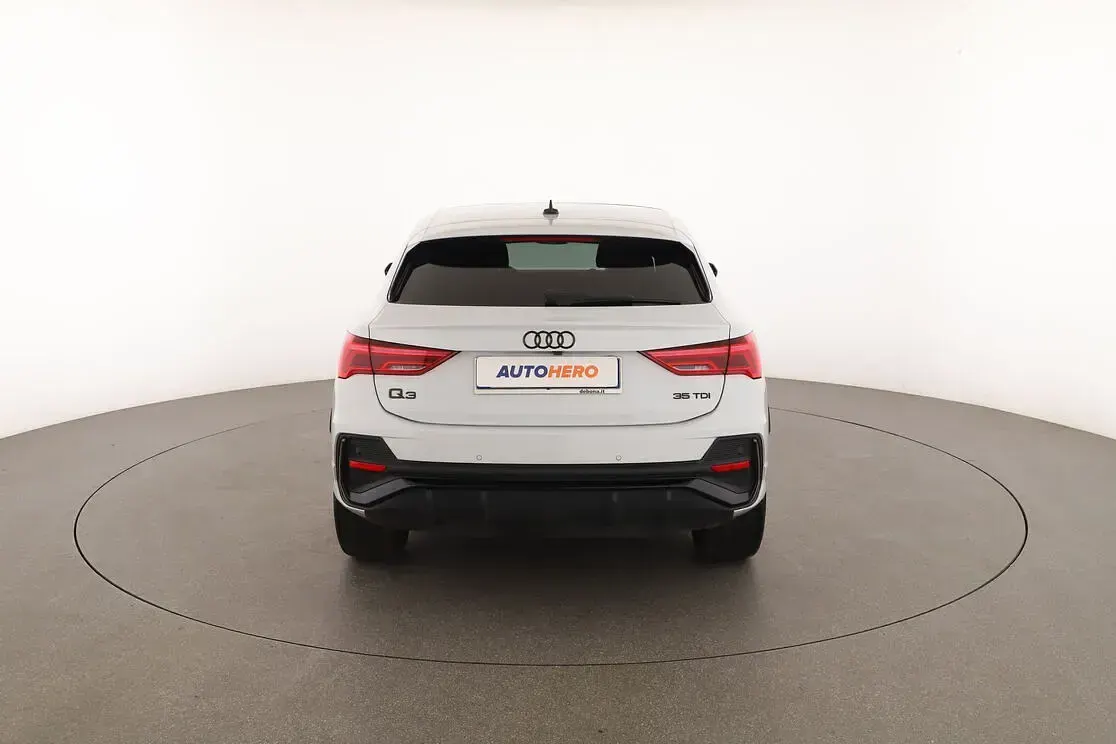 Usata Audi Q3 Sportback S-Line 150 CV (110 kW) 2024 Bianco SUV