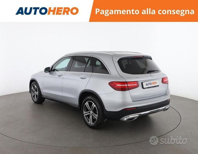 Usata Mercedes GLC220 169 CV (124 kW) 2015 Grigio SUV