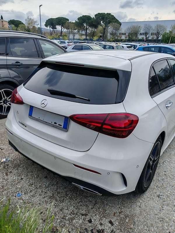 Usata Mercedes A180 AMG Line Premium Plus 116 CV (85 kW) 2024 Bianco Berlina