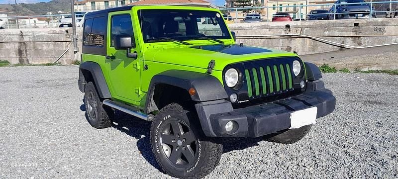Usata Jeep Wrangler 200 CV (147 kW) 2013 Verde SUV